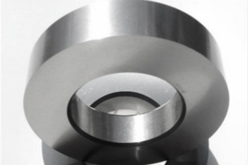 不銹鋼帶和不銹鋼板哪個貴?