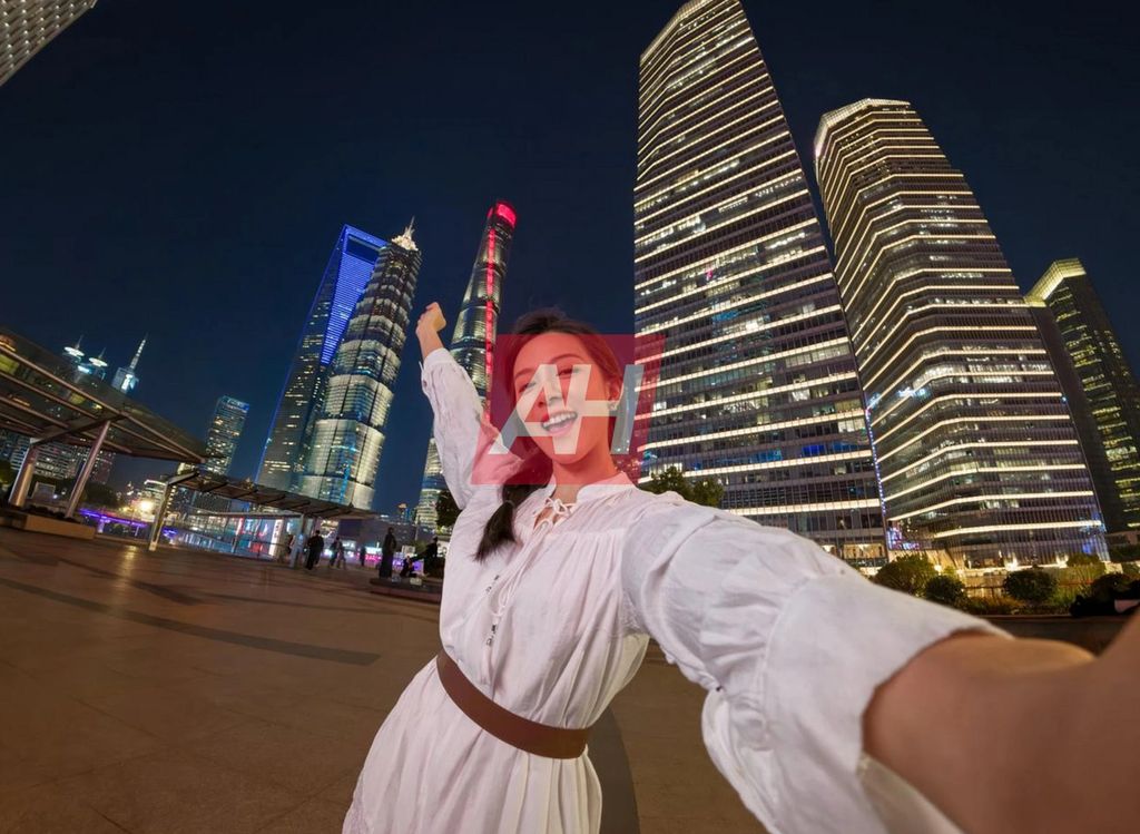 影石Insta360 Go Ultra運動相機渲染圖曝光