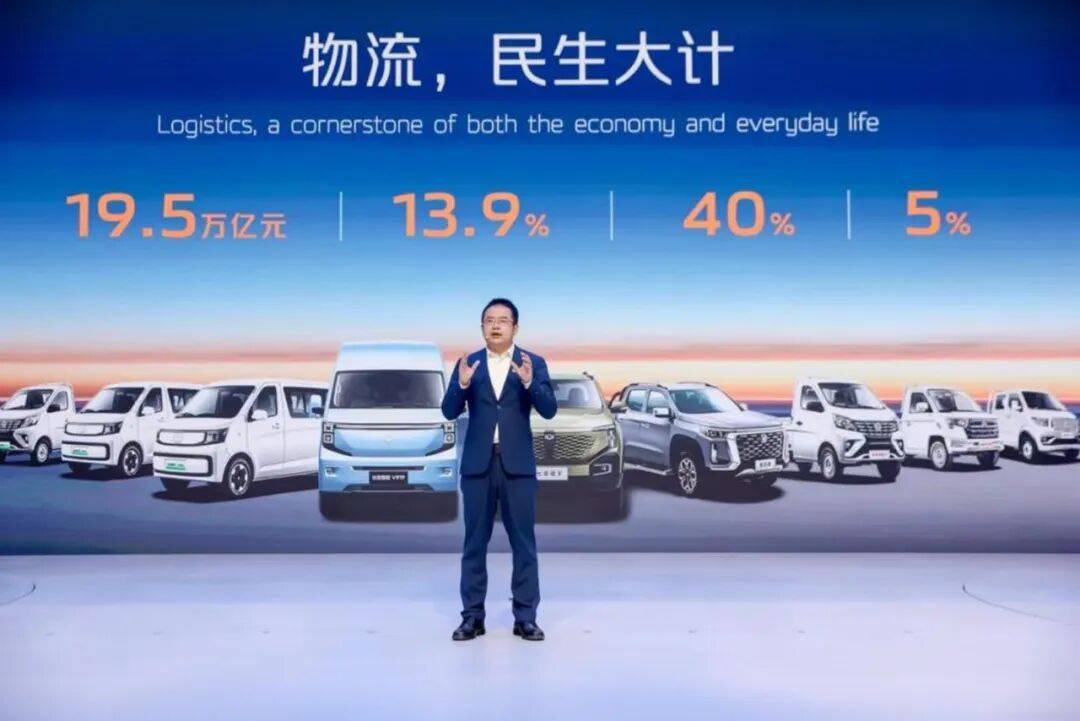 新車(chē)與新技術(shù),國(guó)產(chǎn)自主品牌,不僅是北京車(chē)展的主角,也是全球矚目的焦點(diǎn)