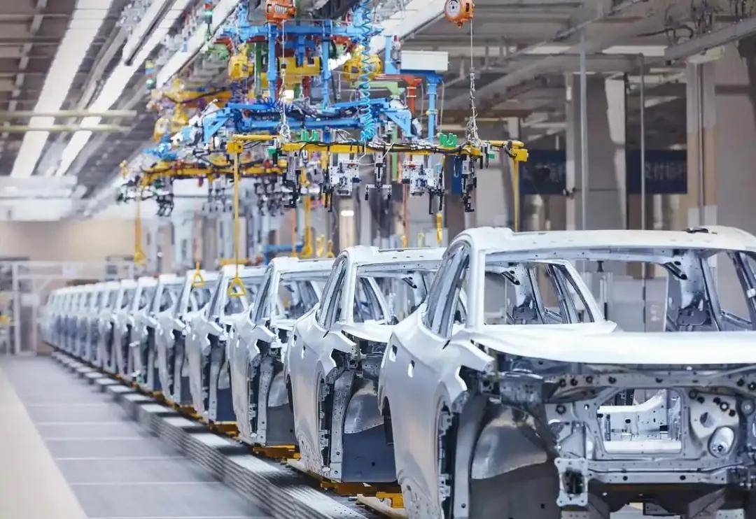 4月,新能源乘用車滲透率首次超越了60%。電動車似乎成了絕大多數人的購車首選 圖片